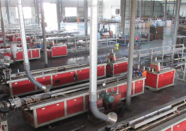 1752778741787653.png composite decking produce (2).png